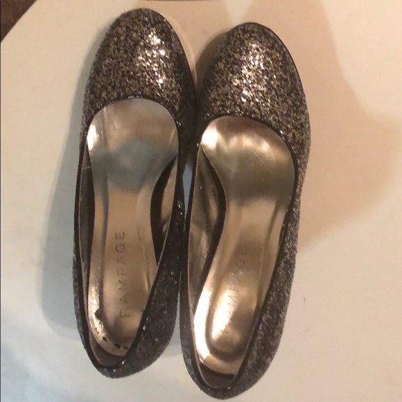 Rampage Sequin Heels 👠 - Picture 5 of 7
